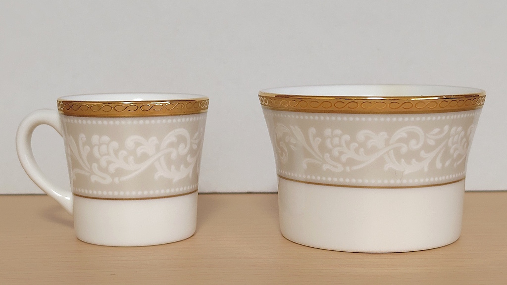 A Collaboration Between Hasegawa Buddhist Altars and Noritake